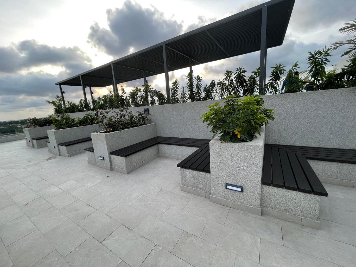 The Lennox Luxury Suites & Apartments Accra Kültér fotó